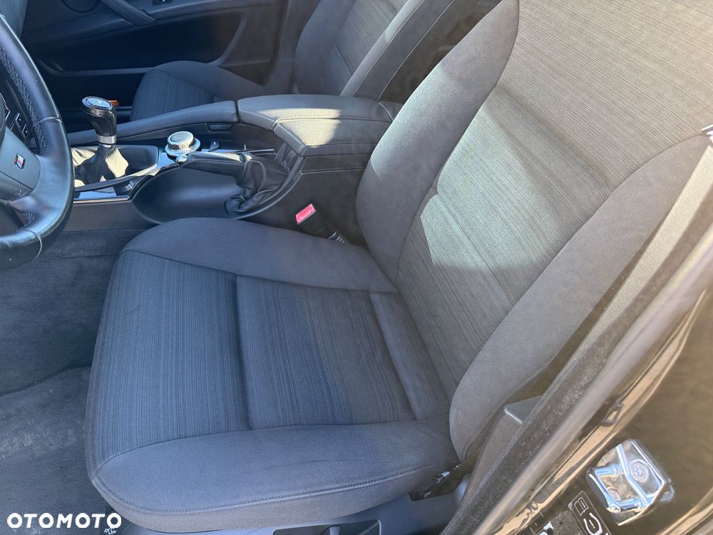 BMW Seria 5 520d Edition Fleet Exclusive - 15