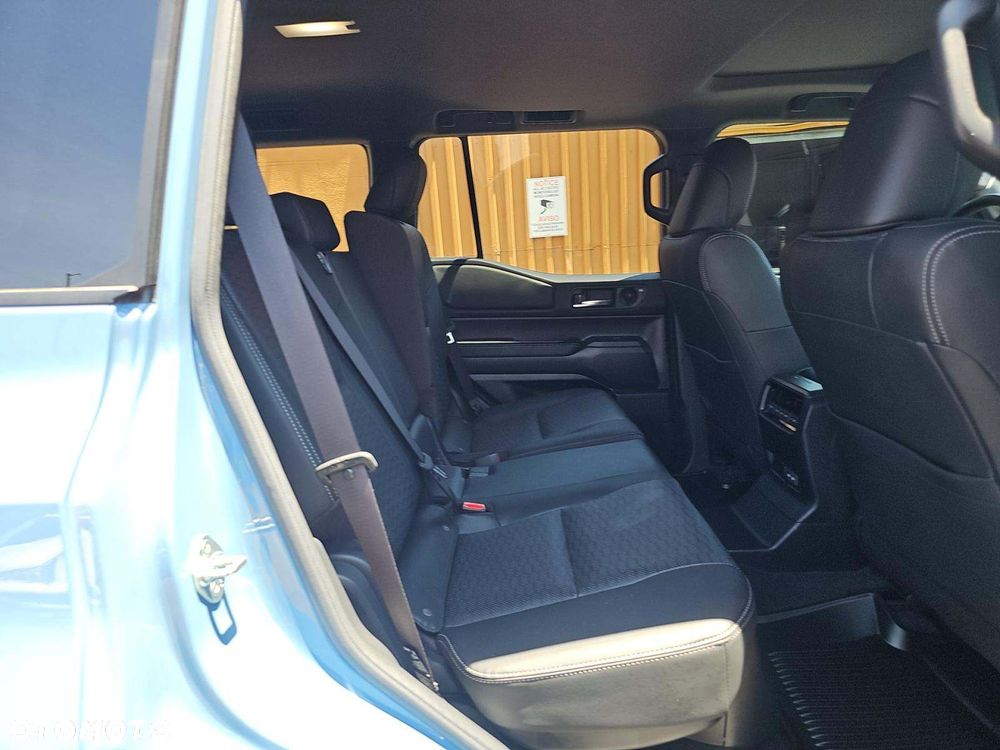 Toyota Land Cruiser - 8