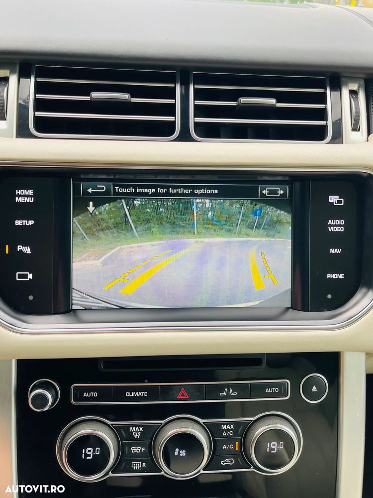 Land Rover Range Rover Vogue - 26