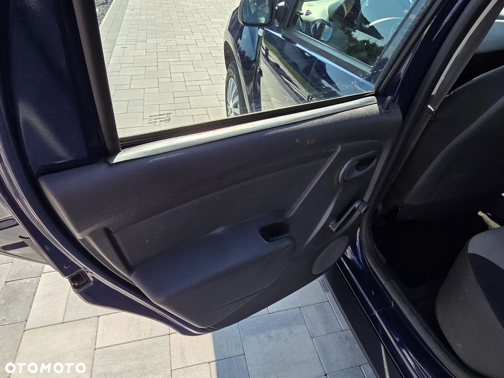 Dacia Duster 1.6 16V 105 4x2 Essentiel - 15