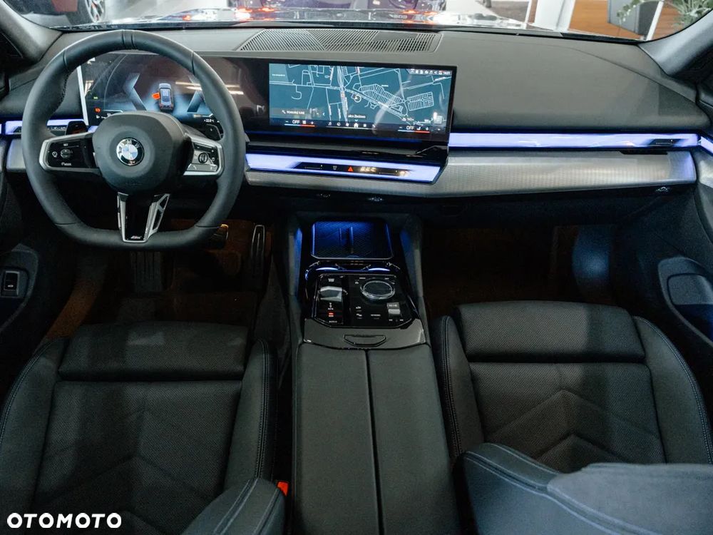 BMW Seria 5 520i - 8