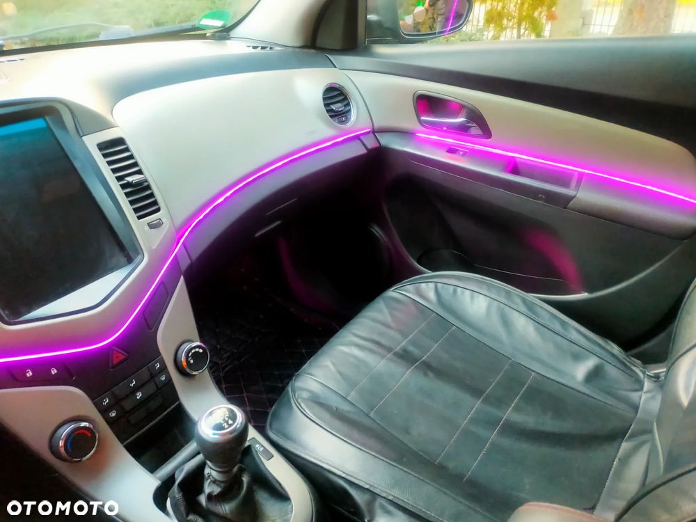 Chevrolet Cruze 1.6 LS - 15