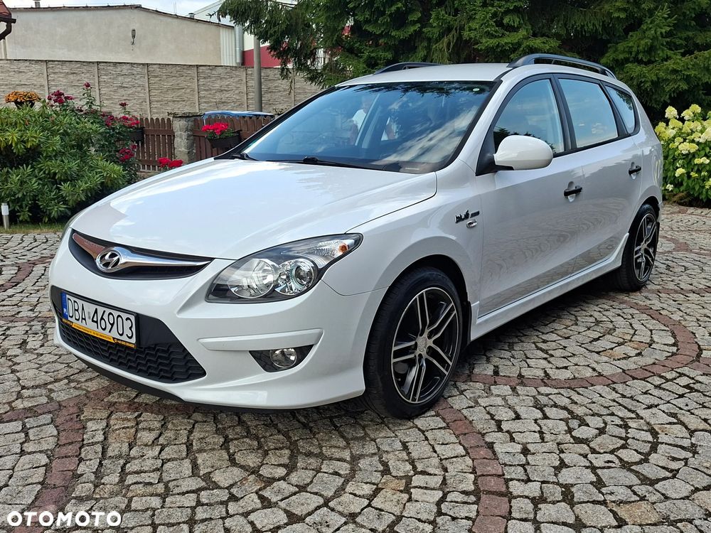 Hyundai i30 1.6 blue Comfort - 2