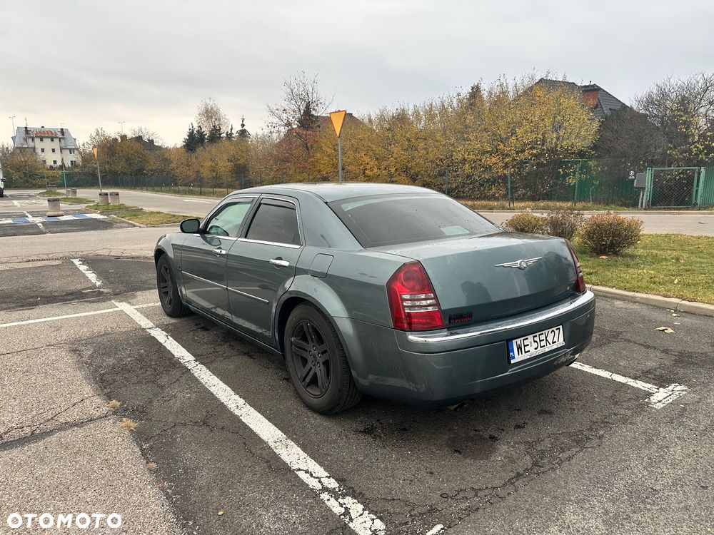 Chrysler 300C 5.7 V8 Hemi - 9