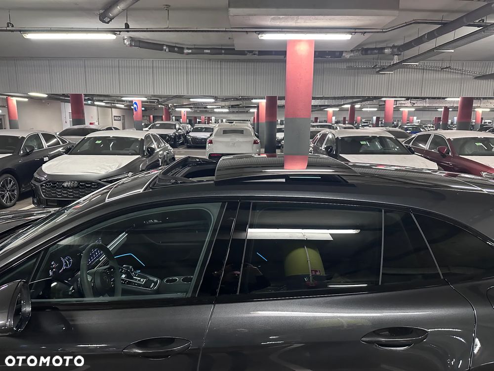 Porsche Panamera - 30