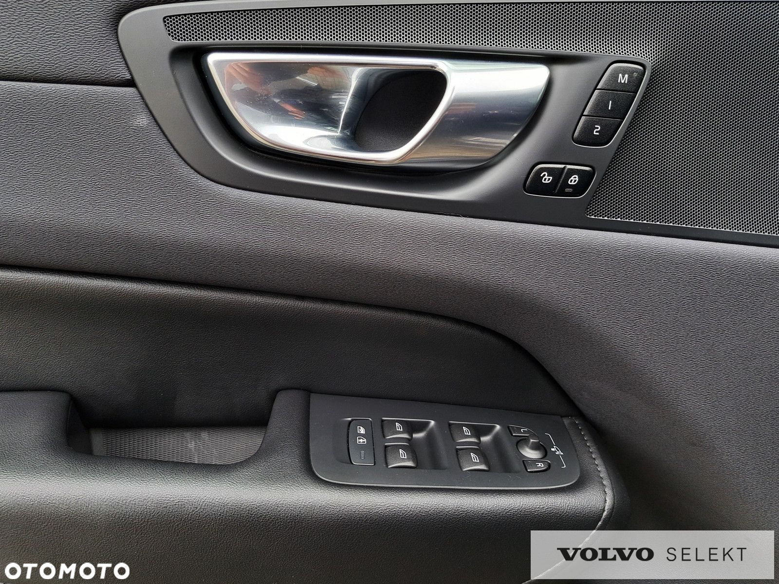 Volvo XC 60 - 25