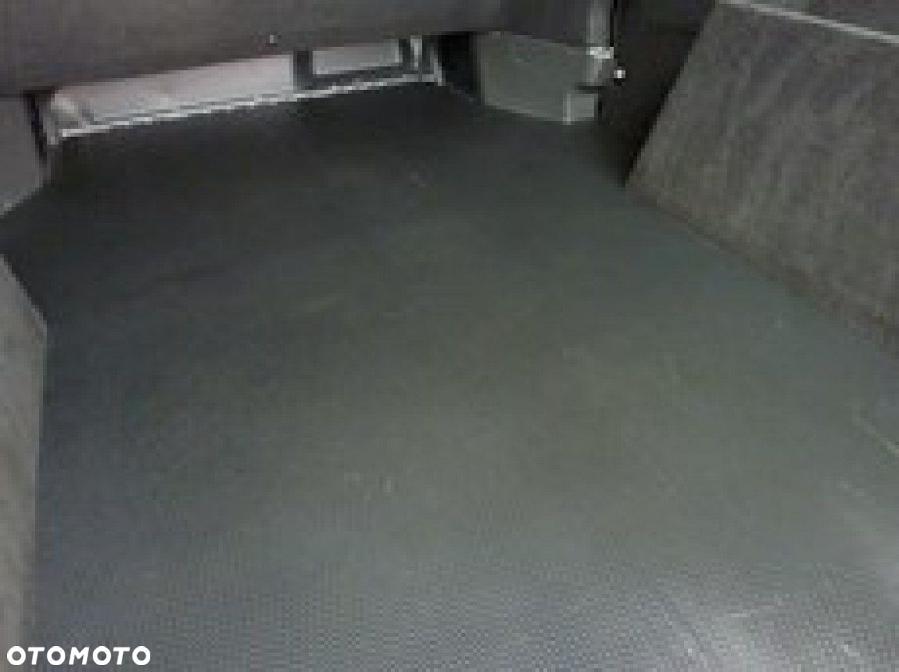 Nissan NV300 - 36
