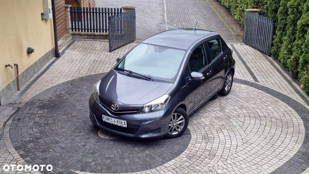 Toyota Yaris - 20