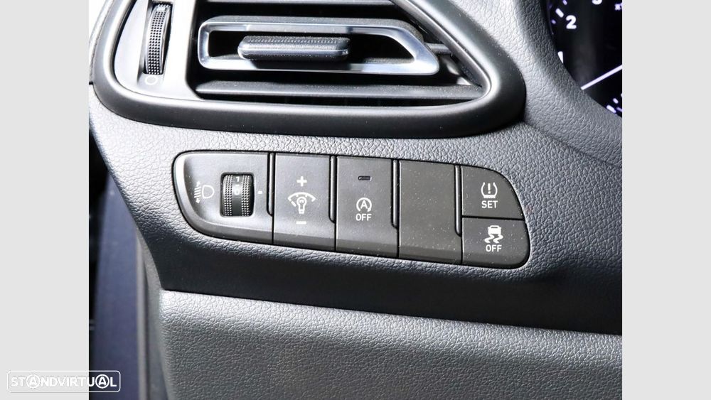 Hyundai i30 SW 1.0 T-GDi Style - 10
