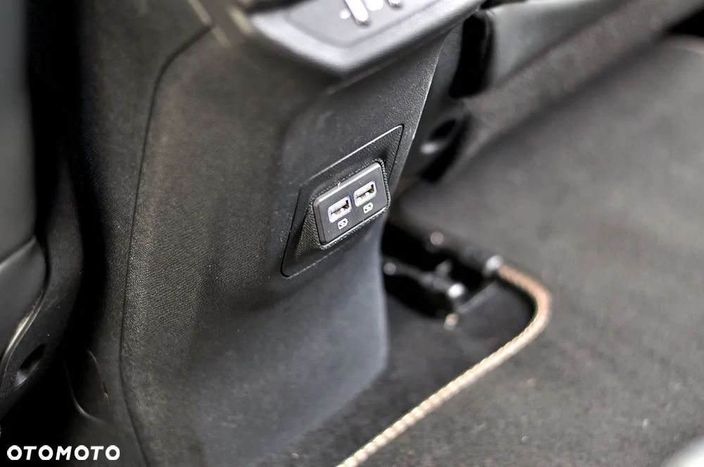 Peugeot 5008 PureTech 180 EAT8 Stop & Start GT - 18