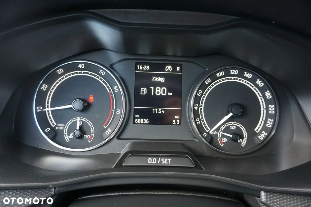 Skoda Kamiq 1.0 TSI Ambition DSG - 14