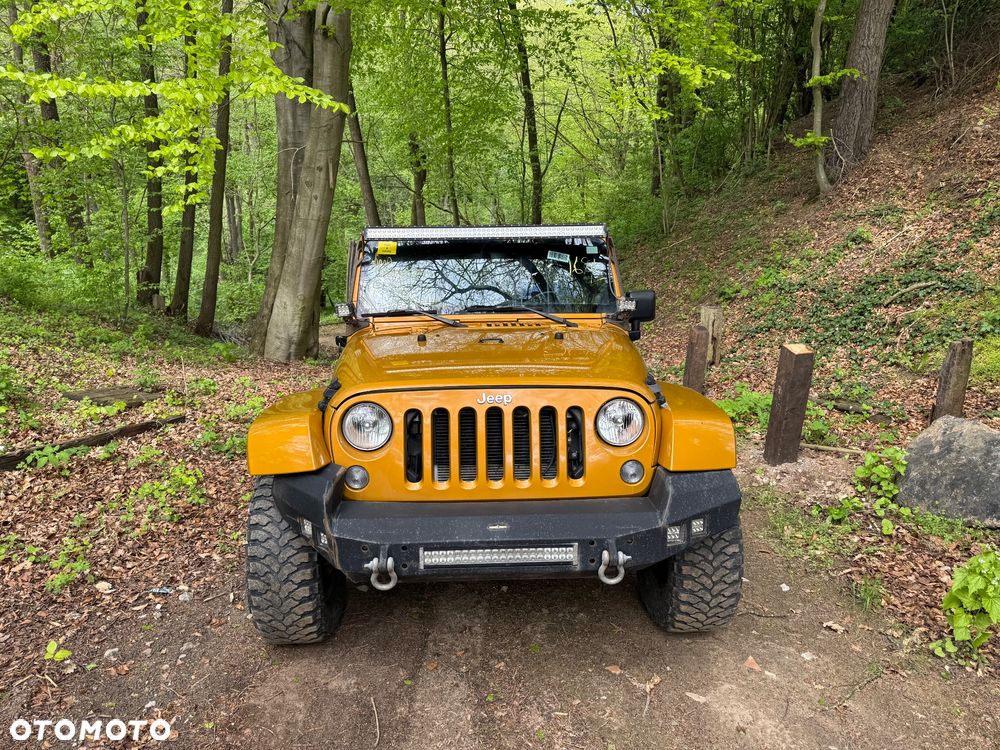 Jeep Wrangler Unlimited 3.6 Automatik Sahara - 15