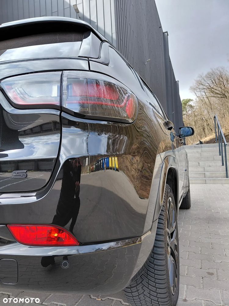 Jeep Compass - 12