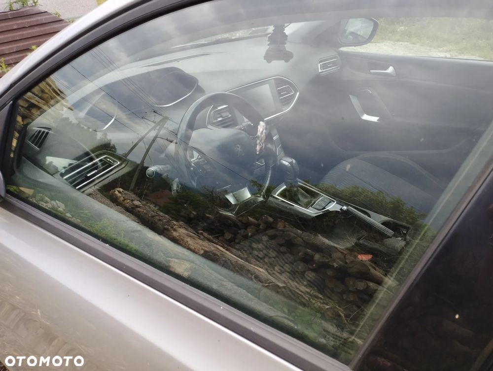 Peugeot 308 - 7