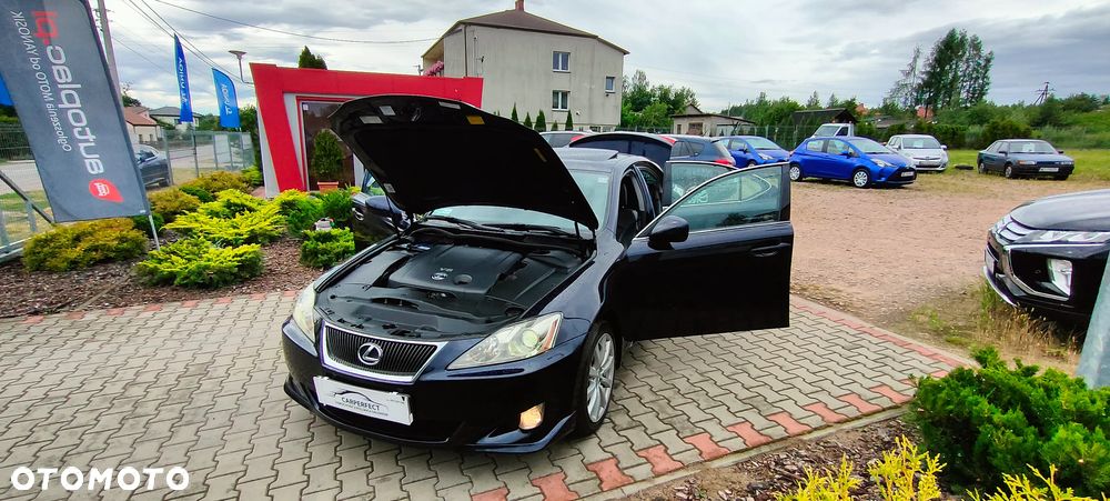 Lexus IS 250 Executive Line - 31