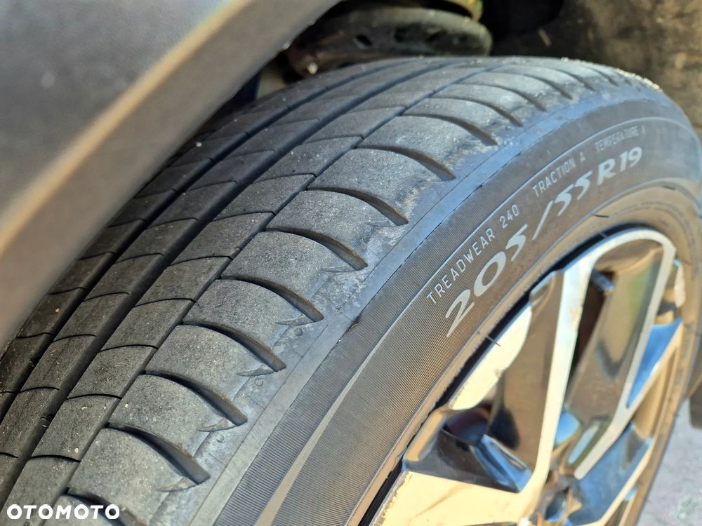 Citroën C5 Aircross BlueHDI 130 S&S EAT8 SHINE PACK - 24