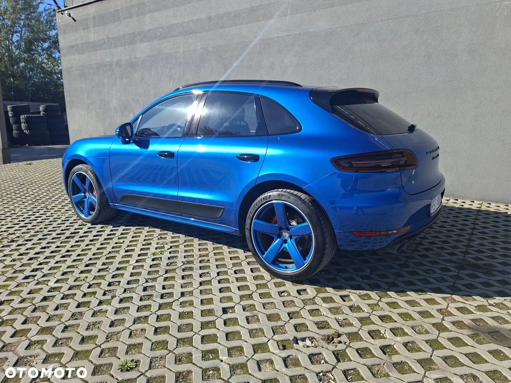 Porsche Macan GTS - 3