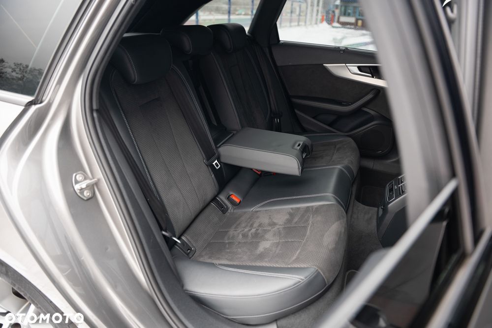 Audi A4 Avant 2.0 TDI ultra S tronic - 36