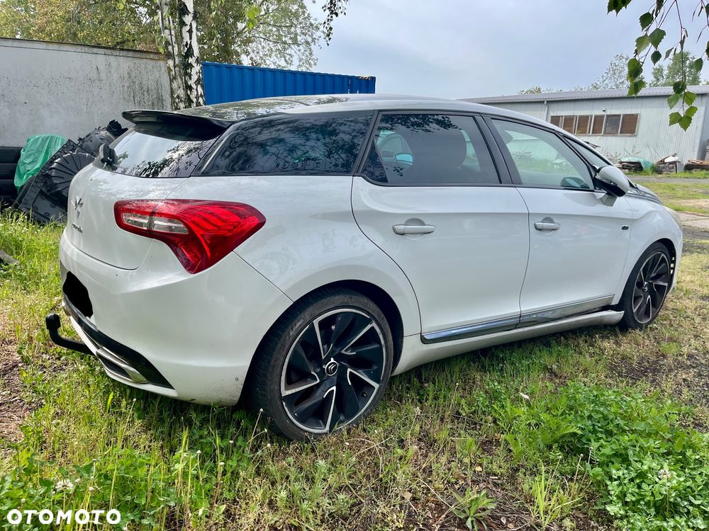 Citroën DS5 Hybrid4 EGS6 SportChic - 3