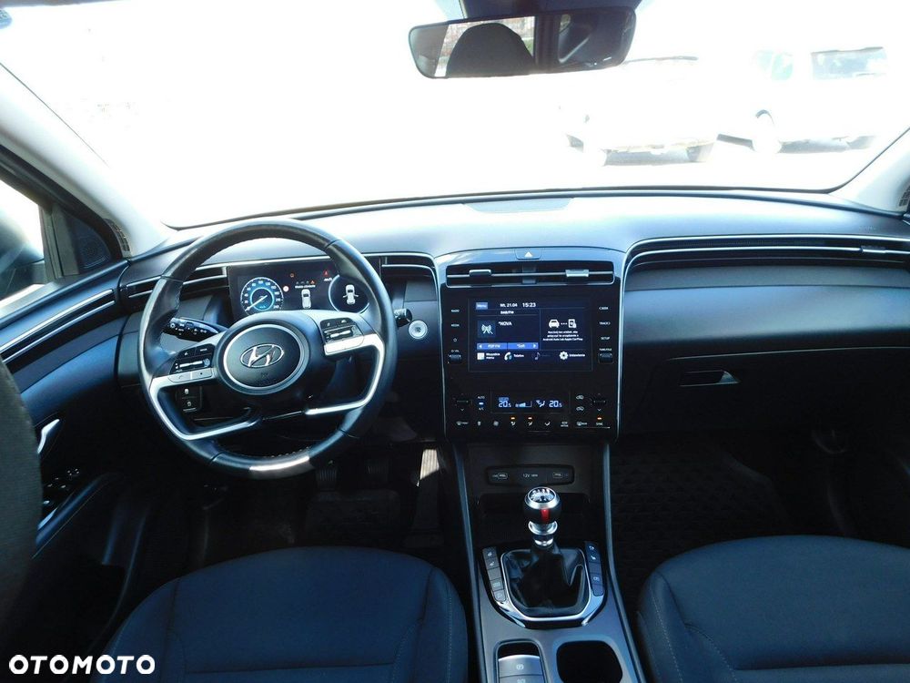 Hyundai Tucson 1.6 T-GDi Executive 2WD - 17