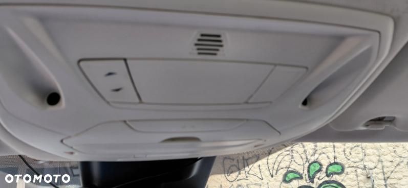 Ford C-MAX 1.5 TDCi Start-Stop-System Titanium - 17