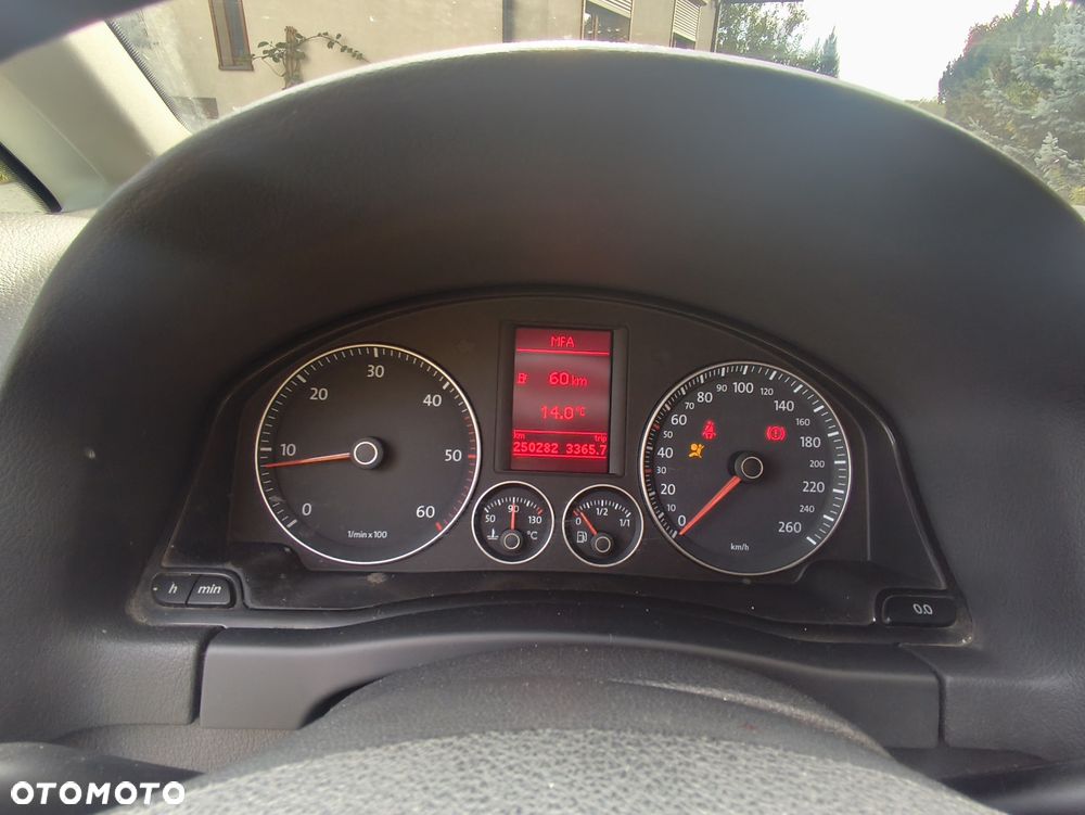 Volkswagen Golf Plus 2008 photo 4