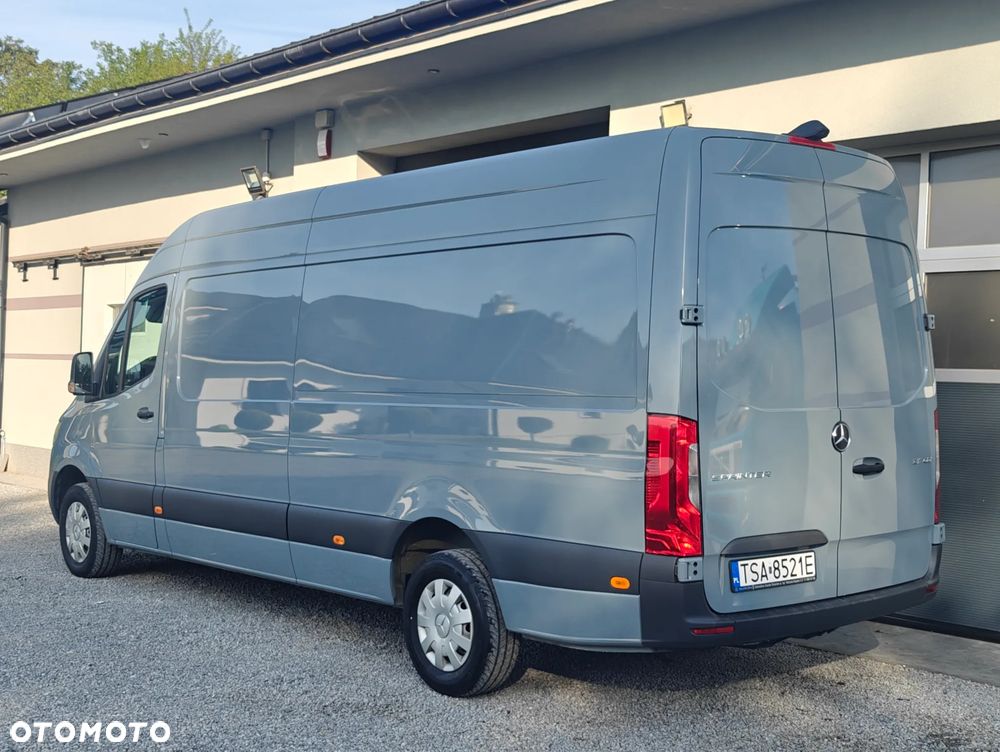 Mercedes-Benz Sprinter - 15