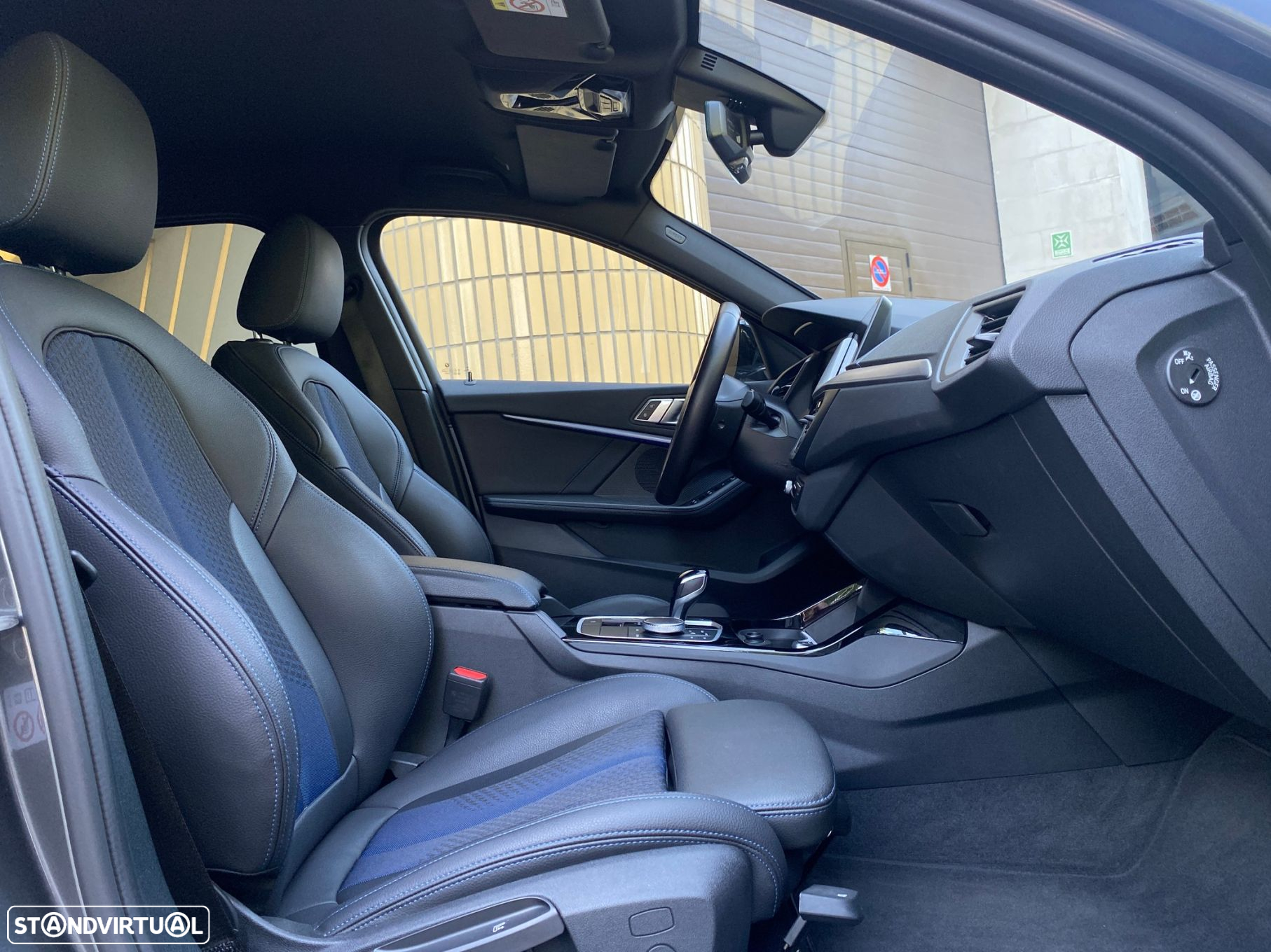 BMW 118 i Pack Desportivo M Auto - 8
