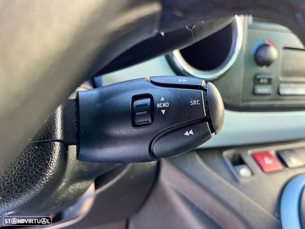 Citroën Berlingo 1.6 HDI FAP XTR - 40