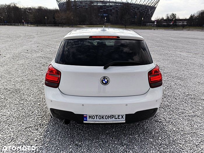 BMW Seria 1 118i Sport Line - 10