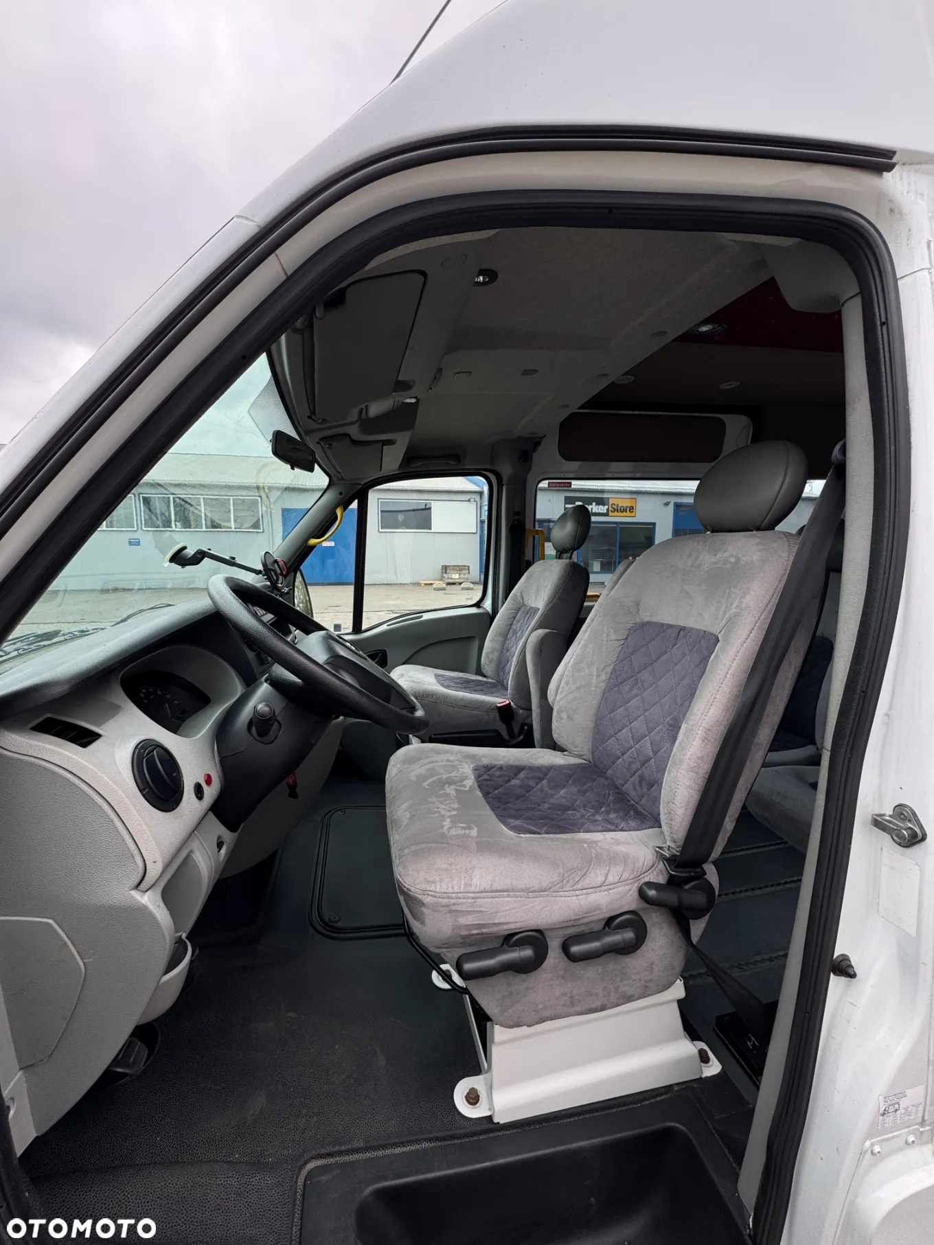 Opel Movano - 8