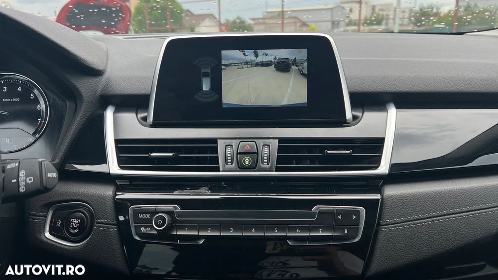 BMW Seria 2 216i - 14