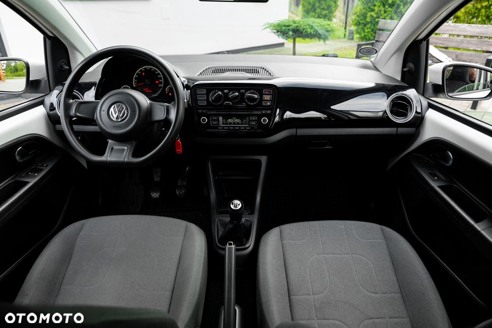 Volkswagen up! 1.0 high - 27