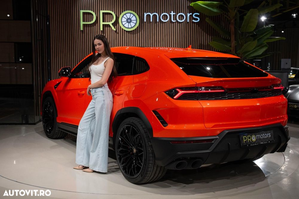 Lamborghini URUS - 23