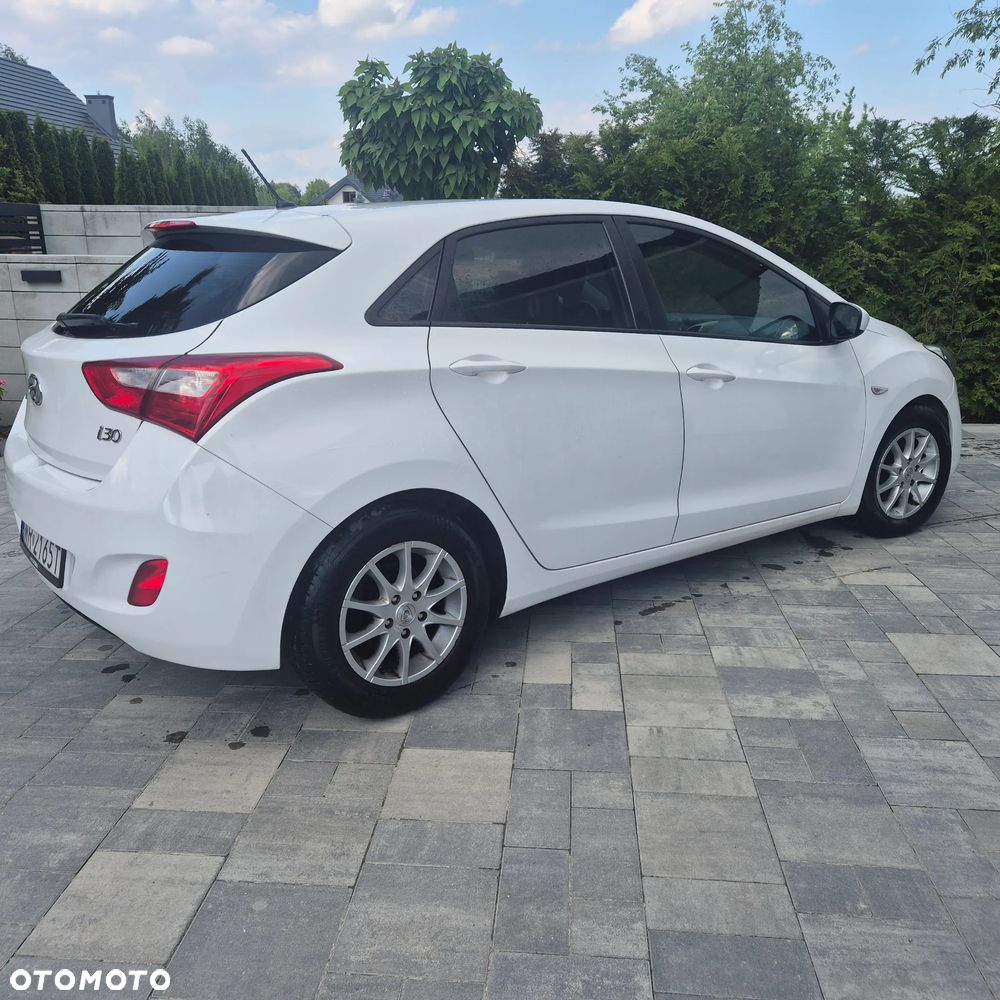 Hyundai i30 1.4 Classic - 6