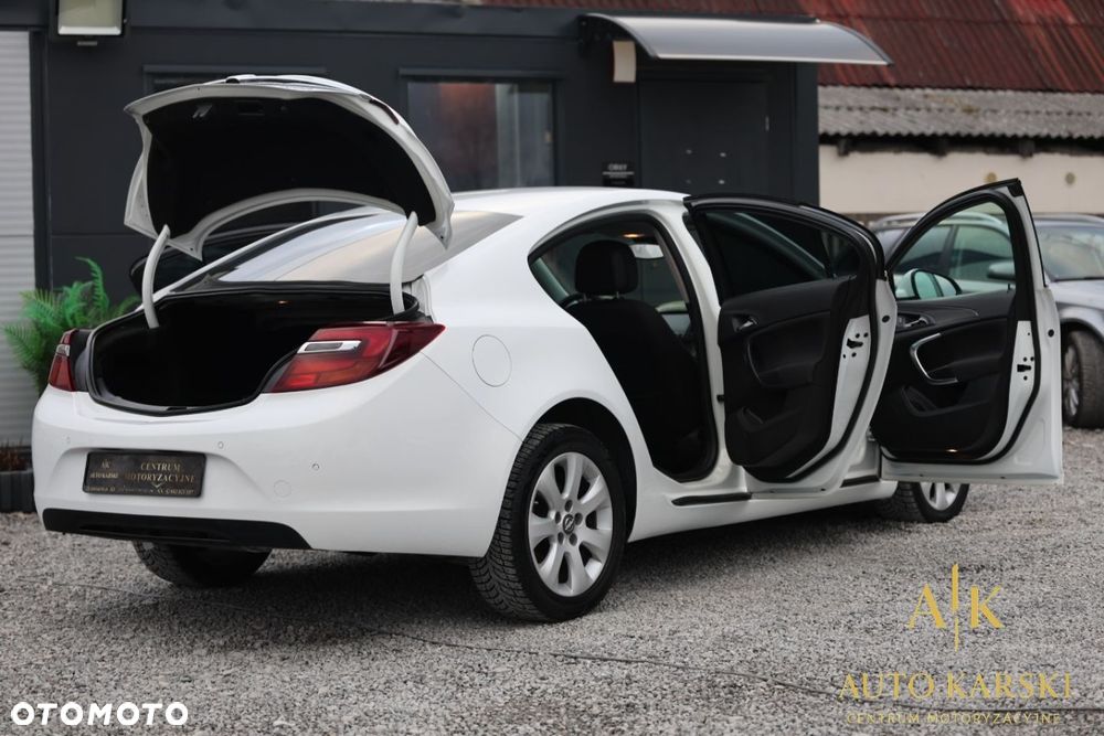 Opel Insignia - 16