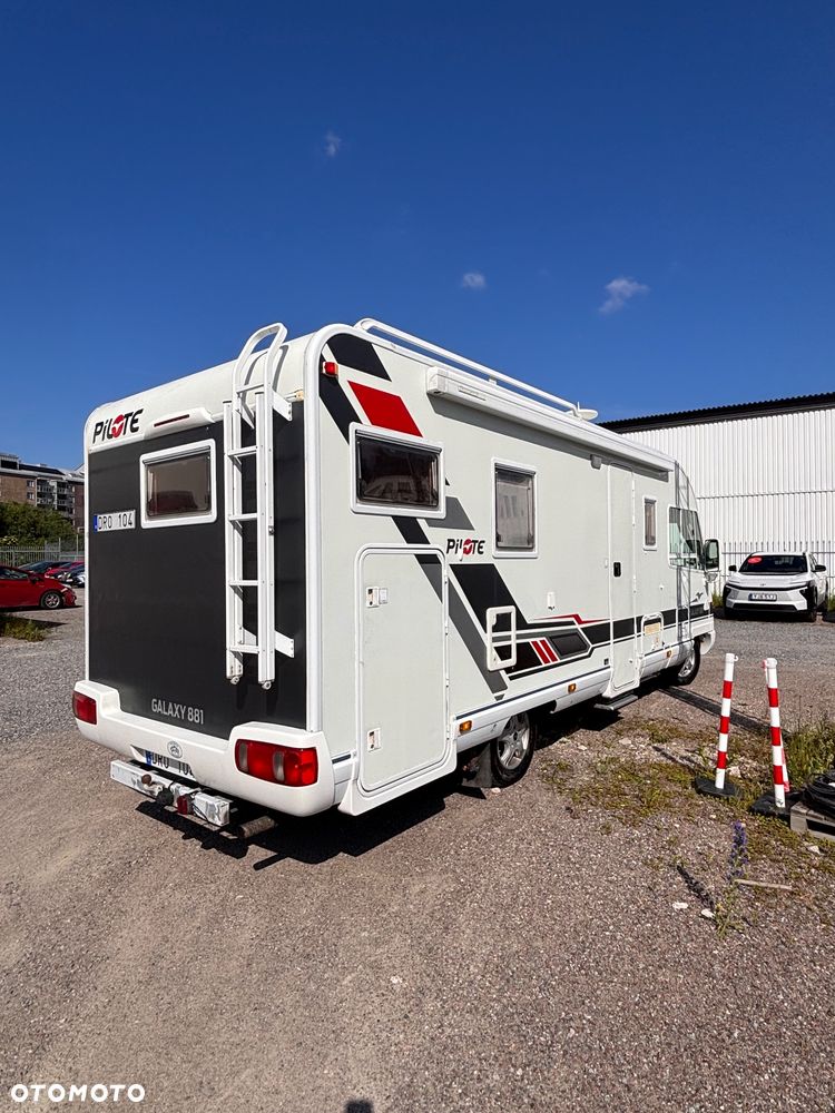 Mercedes-Benz Sprinter Pilote Galaxy 881 - 6