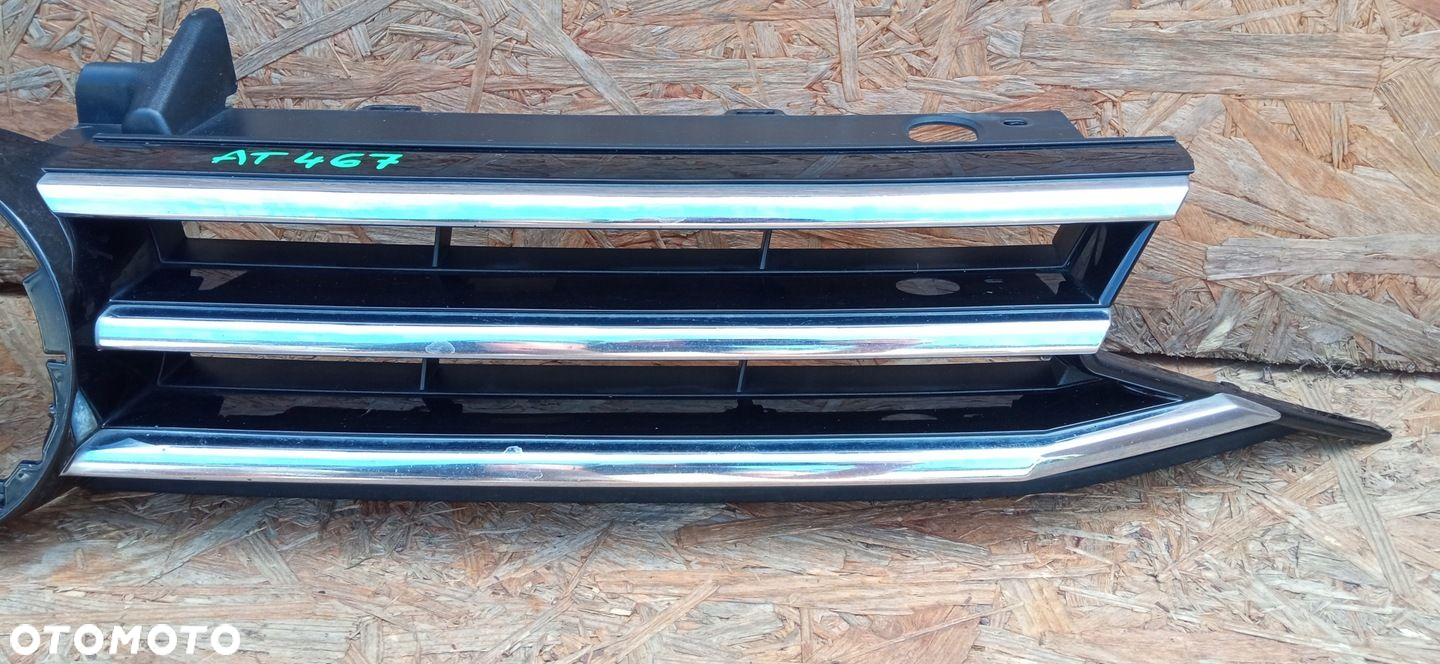 VOLKSWAGEN TOURAN II 5TA 15- ATRAPA KRATKA GRILL ZDERZAKA PRZÓD 5TA853653B - 3