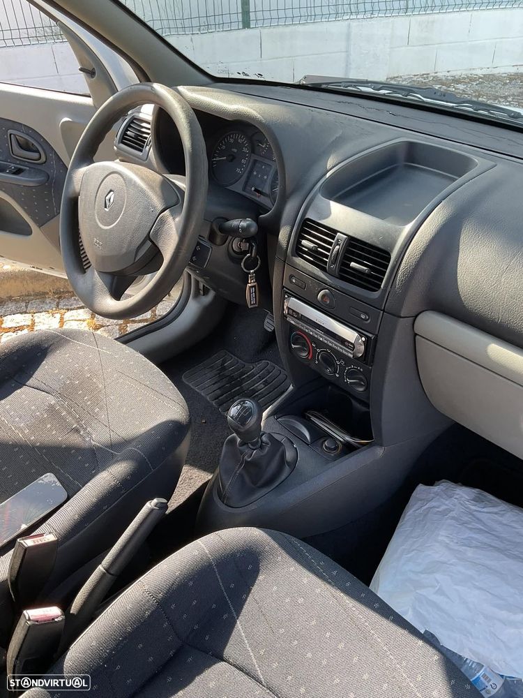 Renault Clio 1.5 dCi Confort Dynamique - 20