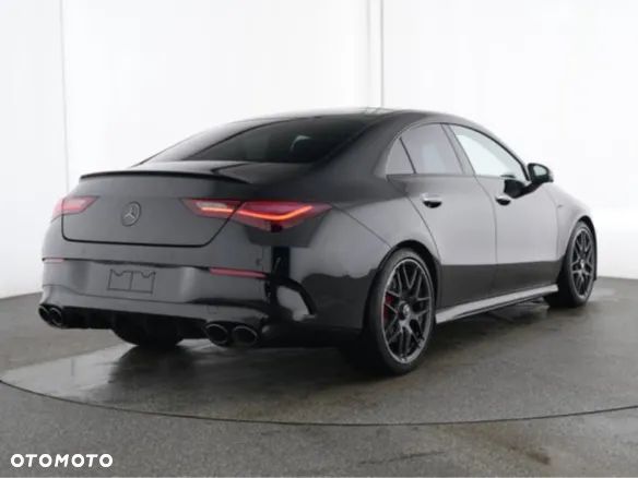 Mercedes-Benz CLA AMG 45 S 4-Matic+ 8G-DCT - 3