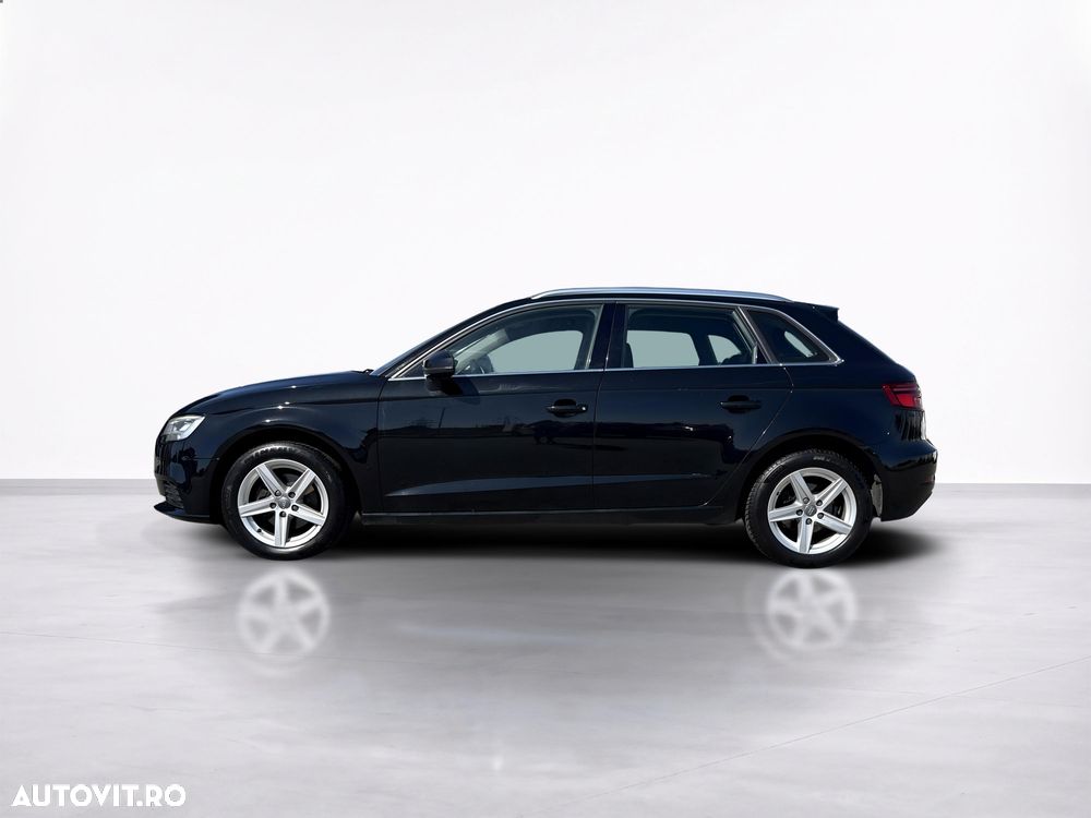 Audi A3 1.6 TDI S tronic design - 3