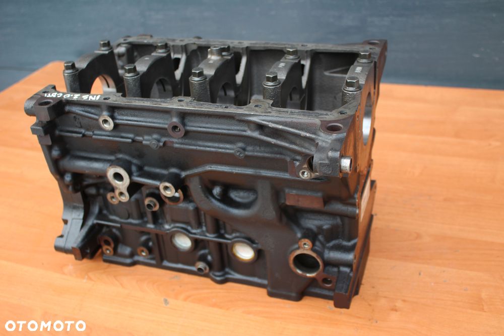BLOK SILNIKA PO WSPÓŁOSIOWOŚCI OPEL INSIGNIA A ASTRA J ZAFIRA C 2.0CDTI 130-160KM  55565911 - 2