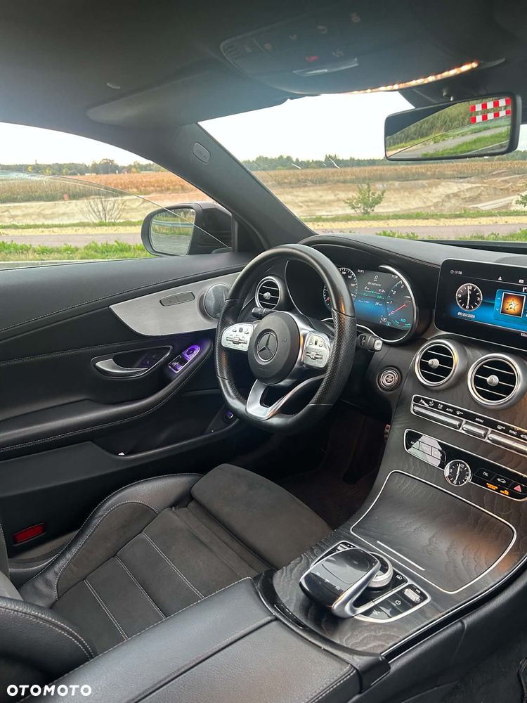 Mercedes-Benz Klasa C 200 4MATIC 9G-TRONIC - 9