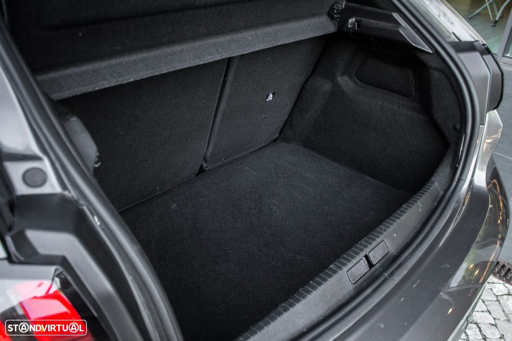 Peugeot 208 1.2 PureTech Active - 29