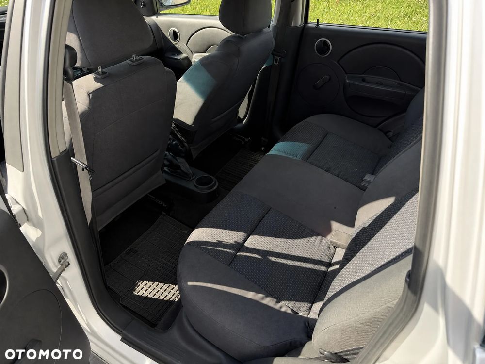 Chevrolet Aveo 1.2 Star (abs,klm) - 9