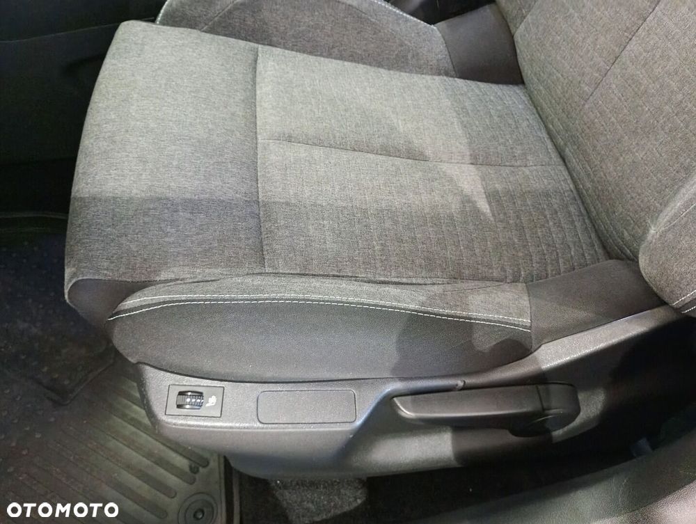 Citroën C4 1.2 PureTech Feel - 32