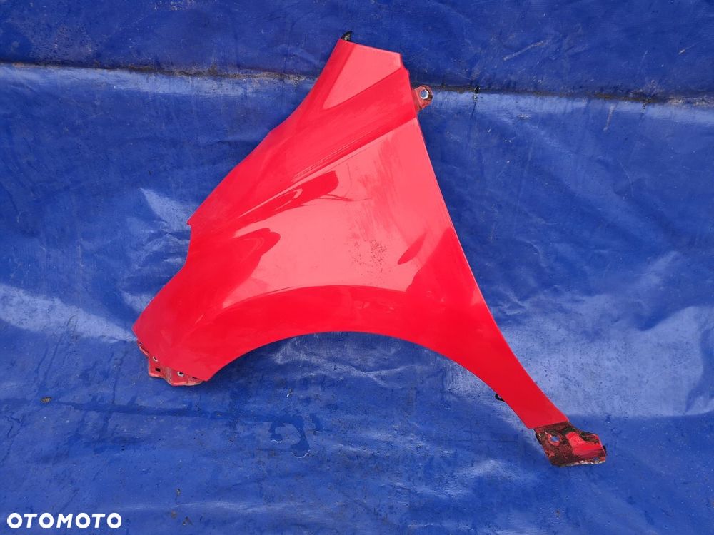 Toyota URBAN CRUISER błotnik lewy 3P0 - 2