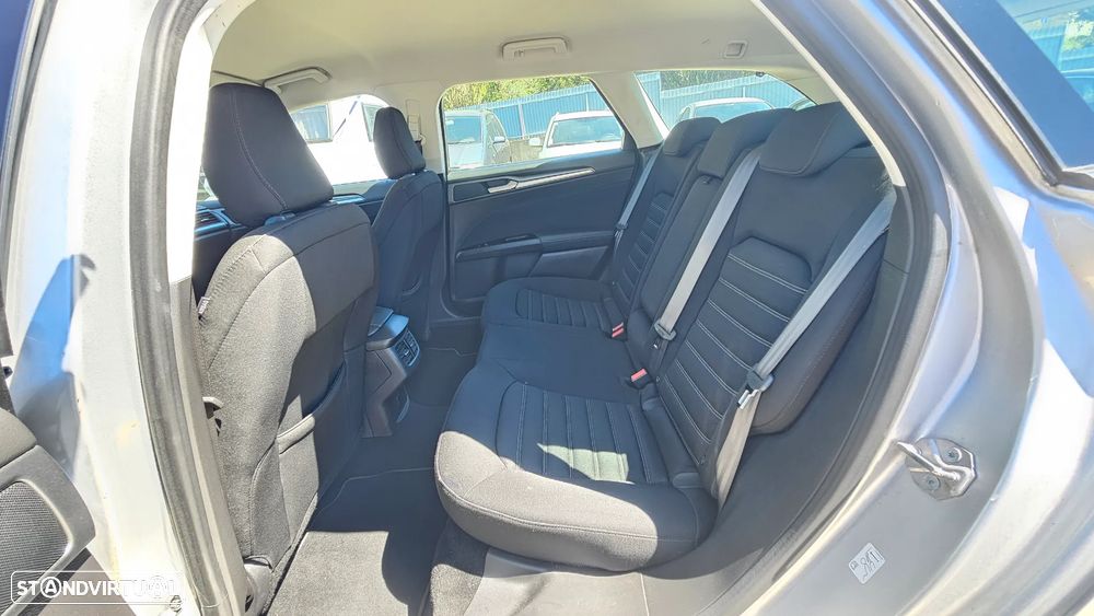 Ford Mondeo SW 1.5 TDCi Titanium - 27