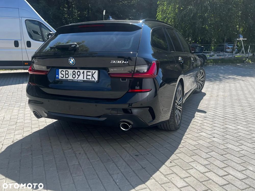 BMW Seria 3 330e M Sport sport - 14