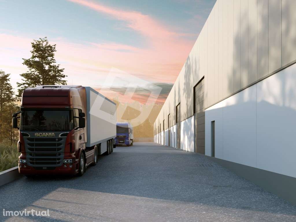 Armazém Zona Industrial Taboeira | Aveiro - Grande imagem: 2/20
